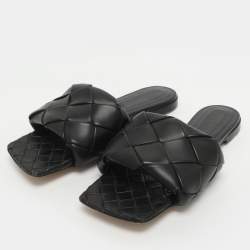 مملوكة مسبقًا Bottega Veneta Lido Size 38.5 Black Intrecciato Leather Flat Slides 