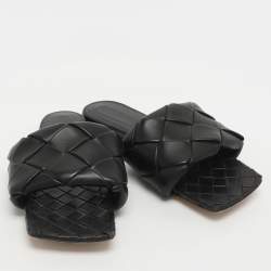 مملوكة مسبقًا Bottega Veneta Lido Size 38.5 Black Intrecciato Leather Flat Slides 