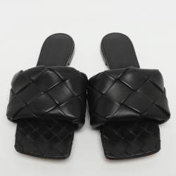 مملوكة مسبقًا Bottega Veneta Lido Size 38.5 Black Intrecciato Leather Flat Slides 