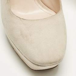 مملوكة مسبقًا Bottega Veneta Size 38 Cream Suede Platform Pumps