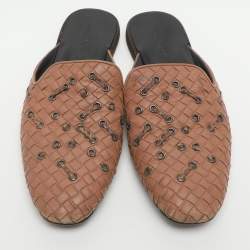 مملوكة مسبقًا خُفّ مُسط َّح بوتيغا فينيتا "فياندرا" جلد إنتريتشياتو رمادي مقاس 38.5