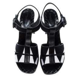Pre Owned Bottega Veneta Black/White Canvas And Leather T-Strap Sandals Size 39.5