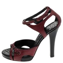 Pre Owned صندل بوتيغا فينيتا جلد أحملا بحزام للكاحل مقاس 36