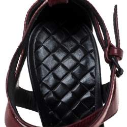 Pre Owned صندل بوتيغا فينيتا جلد أحملا بحزام للكاحل مقاس 36