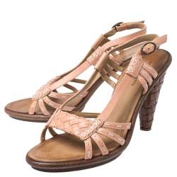 مملوكة مسبقًا صندل بوتيغا فينيتا مقدمة مفتوحة سيور جلد مغزول وردي مقاس 36.5