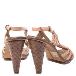 مملوكة مسبقًا صندل بوتيغا فينيتا مقدمة مفتوحة سيور جلد مغزول وردي مقاس 36.5