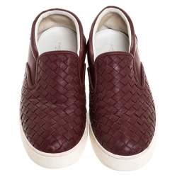 Pre Owned Bottega Veneta Burgundy Intrecciato Leather Dodger Slip On Sneakers Size 38