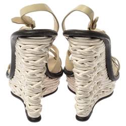 مملوكة مسبقًا صندل بوتيغا فينيتا سير كاحل نعل سميك كعب روكي جلد كريمي مقاس 40