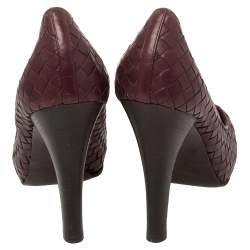 Pre Owned Bottega Veneta Burgundy Intrecciato Leather Pumps  Size 39.5