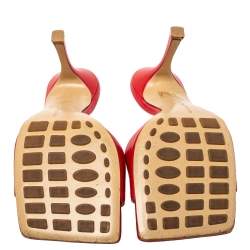 مملوكة مسبقًا Bottega Veneta Red Leather Square Toe Slide Sandals Size 39.5