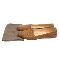 مملوكة مسبقًا Bottega Veneta Beige Intrecciato Leather Smoking Slippers Size 37