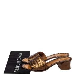 مملوكة مسبقًا Bottega Veneta Metallic Brown Intrecciato Leather Ravello Slide Sandals Size 37