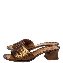 مملوكة مسبقًا Bottega Veneta Metallic Brown Intrecciato Leather Ravello Slide Sandals Size 37