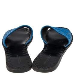 مملوكة مسبقًا Bottega Veneta Blue Intrecciato Leather Flat Slides Size 38