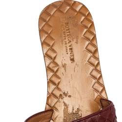 Bottega Veneta Burgundy Intrecciato Leather Flat Slides Size 34.5