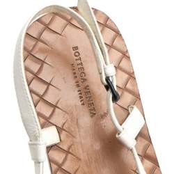 Pre Owned Bottega Veneta White Intrecciato Leather Calvados Slingback Flat Sandals Size 39