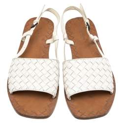 Pre Owned Bottega Veneta White Intrecciato Leather Calvados Slingback Flat Sandals Size 39