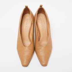 Pre Owned Bottega Veneta Tan Leather Almond-Toe Pumps Size 35