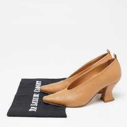 Pre Owned Bottega Veneta Tan Leather Almond-Toe Pumps Size 35