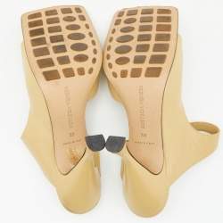 Pre Owned Bottega Veneta Laguna Yellow Leather Square Toe Mule Sandals Size 39