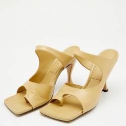 Pre Owned Bottega Veneta Laguna Yellow Leather Square Toe Mule Sandals Size 39