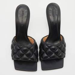 مملوكة مسبقًا Bottega Veneta Black Quilted Leather Lido Slide Sandals Size 38