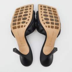 مملوكة مسبقًا Bottega Veneta Black Quilted Leather Lido Slide Sandals Size 38