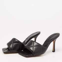 Pre Owned Bottega Veneta Black Quilted Leather Slide Sandals Size 37.5