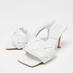 Pre Owned حذاء سلايد بوتيغا فينيتا ليدو جلد إنترشياتو أبيض مقاس 38