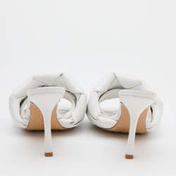 مملوكة مسبقًا صندل سلايد بوتيغا فينيتا ليدو جلد إنترشياتو أبيض مقاس 36