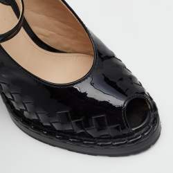 Bottega Veneta Black Intrecciato Patent Leather Wedge Sandals Size 38