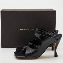 Pre Owned Bottega Veneta Black Leather Cutout Slide Sandals Size 40