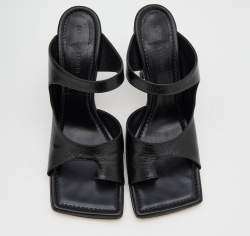 Pre Owned Bottega Veneta Black Leather Cutout Slide Sandals Size 40