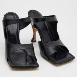 Pre Owned Bottega Veneta Black Leather Cutout Slide Sandals Size 40