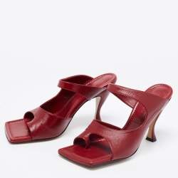 Pre Owned Bottega Veneta Red Leather Square Toe Slide Sandals Size 37