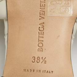 Pre Owned صندل سلايد فلات بوتيغا فينيتا ليدو جلد مبطن أوف وايت مقاس 38.5