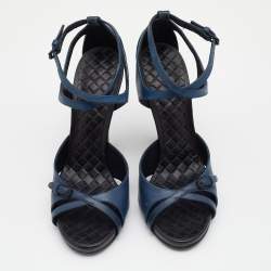 مملوكة مسبقًا Bottega Veneta Blue Leather Ankle Strap Sandals Size 38