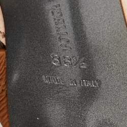 مملوكة مسبقًا Bottega Veneta Beige/Brown Suede and Leather Studded Pumps Size 38.5