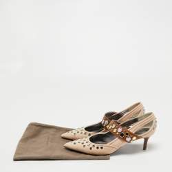 مملوكة مسبقًا Bottega Veneta Beige/Brown Suede and Leather Studded Pumps Size 38.5