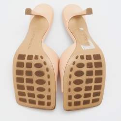 مملوكة مسبقًا Bottega Veneta Light Peach Leather Stretch Square Toe Slide Sandals Size 38
