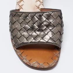 Pre Owned Bottega Veneta Metallic Intrecciato Leather Block Heel Slide Sandals Size 35.5