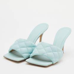 Pre Owned Bottega Veneta Light Blue Quilted Leather Lido Slide Sandals Size 40.5