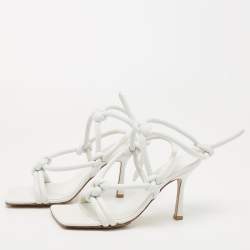 مملوكة مسبقًا Bottega Veneta White Leather Knotted Ankle Strap Sandals Size 37
