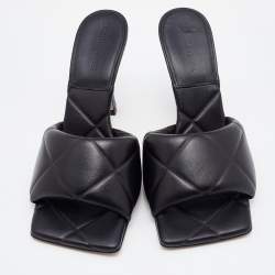 مملوكة مسبقًا Bottega Veneta Black Leather Lido Slide Sandals Size 39.5