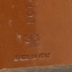 مملوكة مسبقًا Bottega Veneta Gold Leather Ravello Slide Sandals Size Size 38