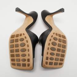 Pre Owned Bottega Veneta Black Leather Square Toe Slide Sandals Size 37.5