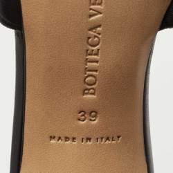 Pre Owned Bottega Veneta Black Quilted Leather Lido Slide Sandals Size 39