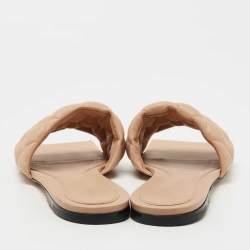مملوكة مسبقًا Bottega Veneta Beige Quilted Leather Lido Flat Slides Size 40.5