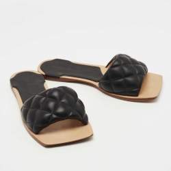 Pre Owned Bottega Veneta Black Leather Flat Slides Size 38