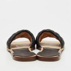 Pre Owned Bottega Veneta Black Leather Flat Slides Size 38